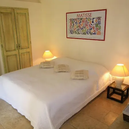 Maison De Charme Au Pays De Cezanne *